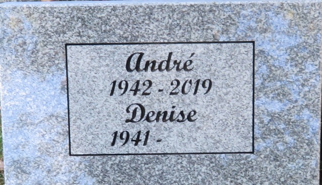 plaques\lot705_4.jpg